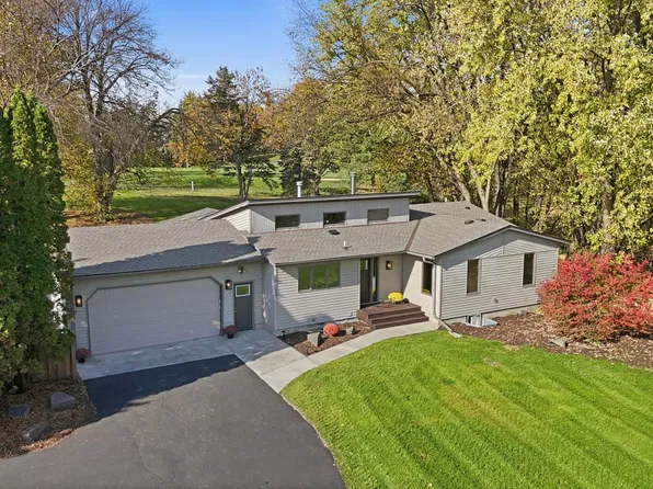 10220 60th Street Ln N, Stillwater, MN 55082