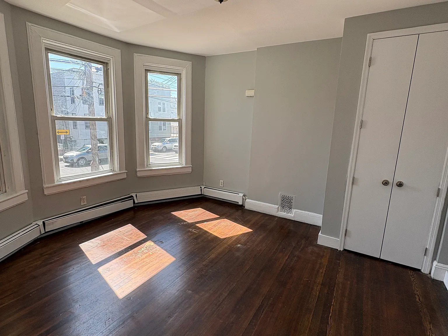 3 bed, $2,295 — Photo 1