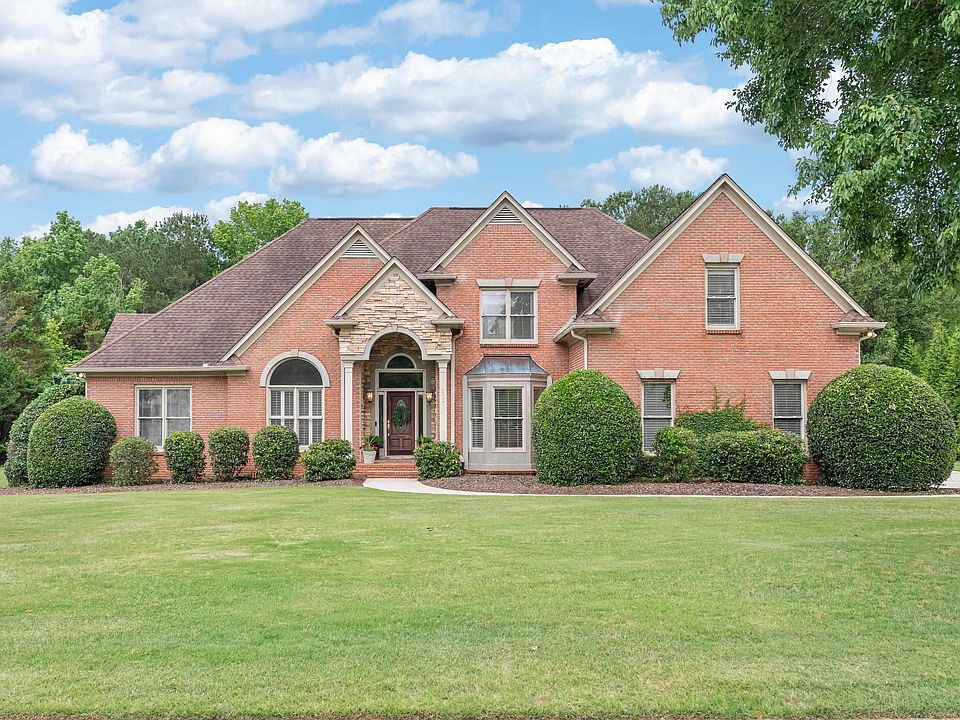 1st image of 213 Cahaba Oaks Trl