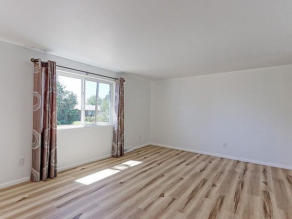 2nd image of 1165 W 96th Pl