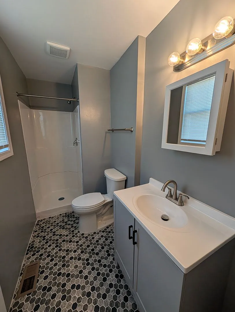 357 Atwood St — Photo 3