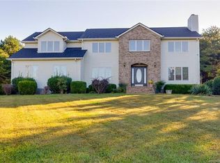 143 Sunfish Dr, Mooresville, NC 28117
