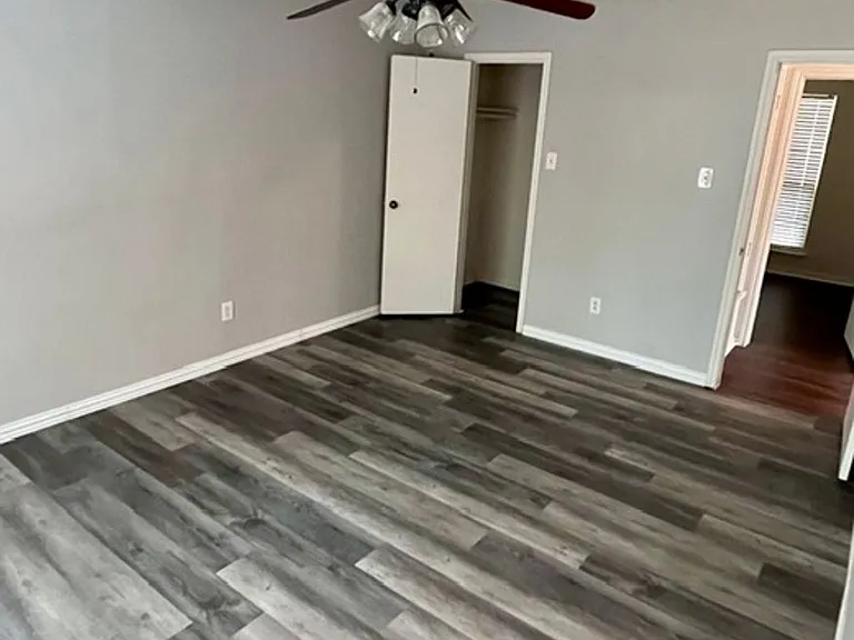 3013 Clover Ln — Photo 11