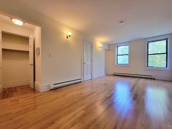 439 West 47th Street image 1 of 5