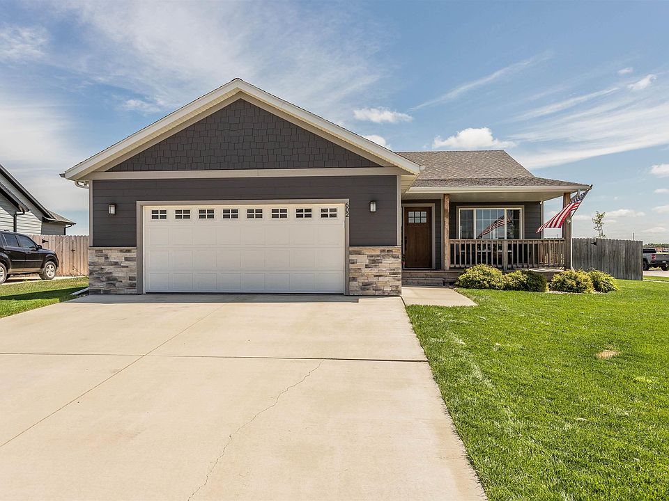 1st image of 602 Creekside Trl
