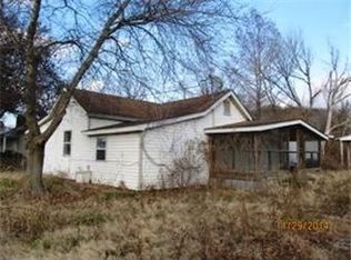 13 Blue Springs Ln, Perryville, MO 63775