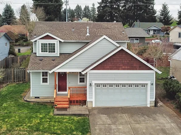 23041 SW Schamburg Dr, Sherwood, OR 97140