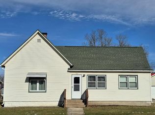 106 Main Street, Gays Mills, WI 54631