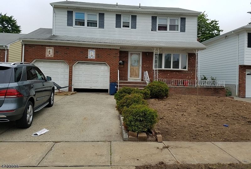 2nd image of 2601 Lori Ct