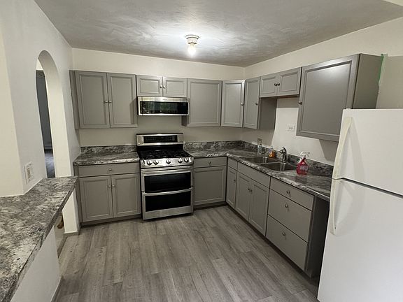 4th image of 14 Mary St