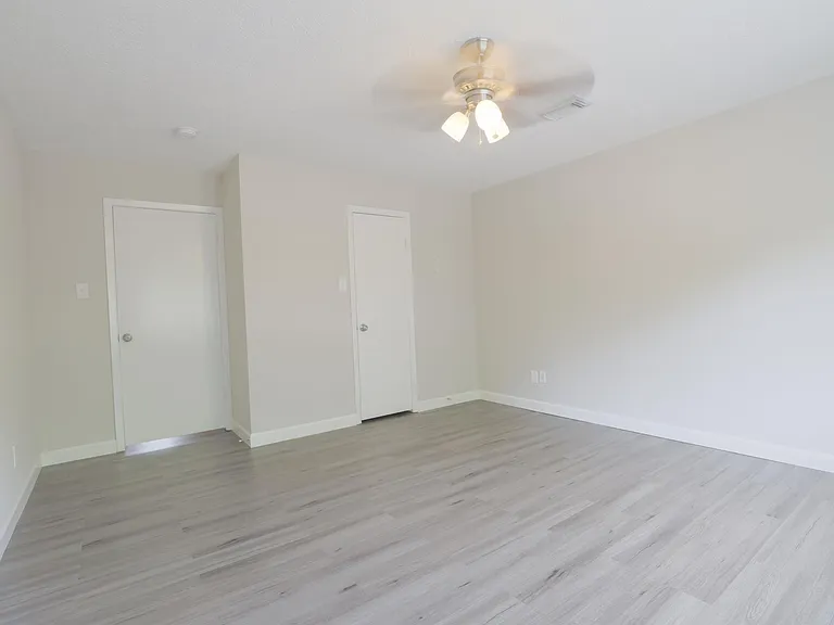 2825 Hickory Limb Ct — Photo 8