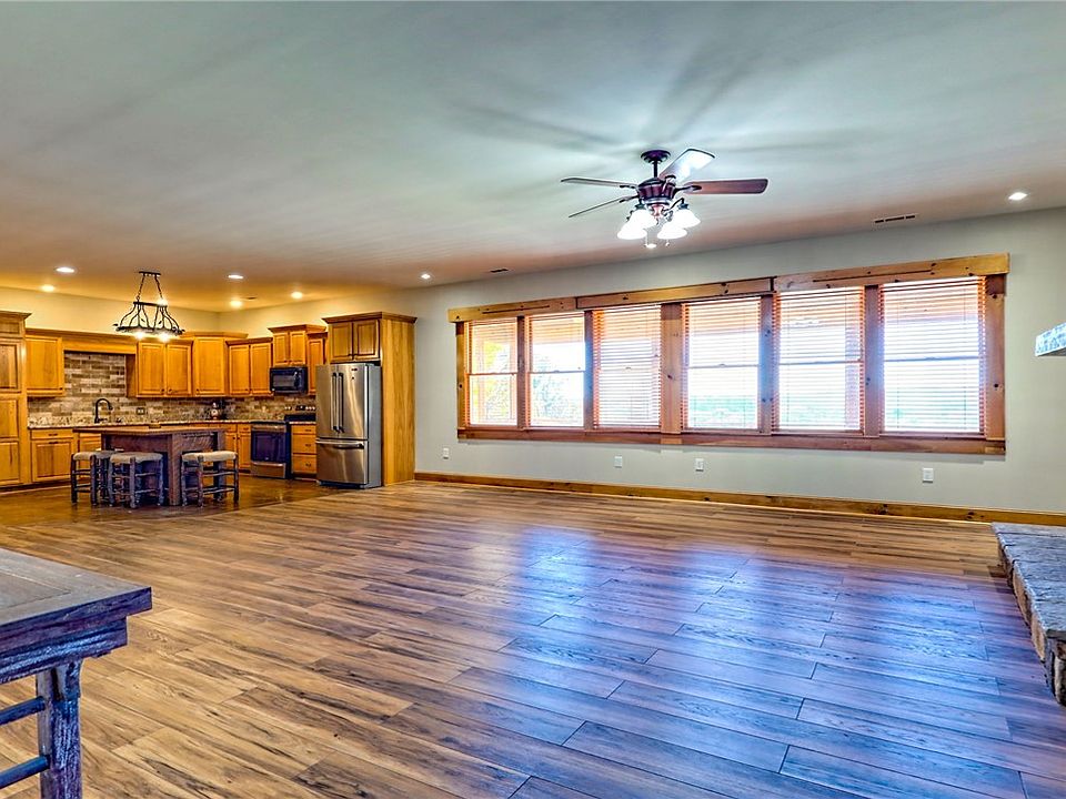 13th image of 225 Whetstone Mountain Rd
