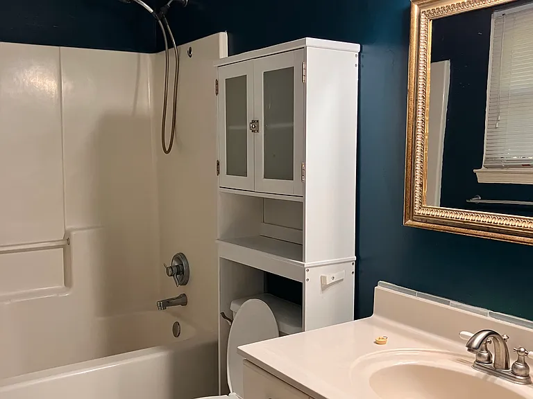 4036 Bradshaw Dr — Photo 8