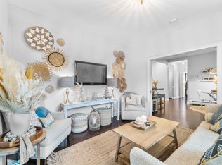 582 E 4th St #2, Boston, MA 02127