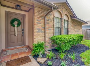 2839 Burning Log St, San Antonio, TX 78247