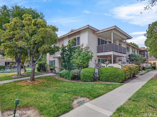 214 Avenida Majorca Unit O, Laguna Woods, CA 92637