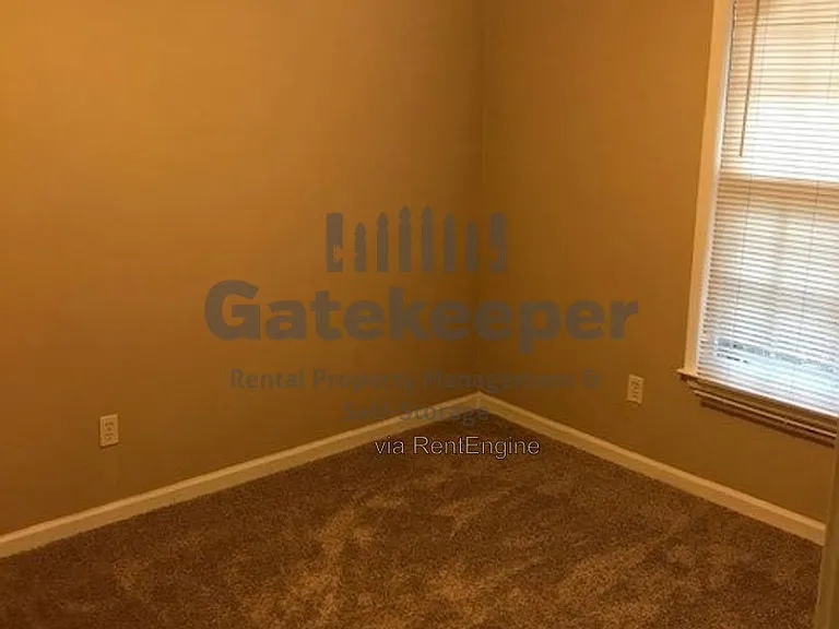 207 Meadow Run — Photo 9