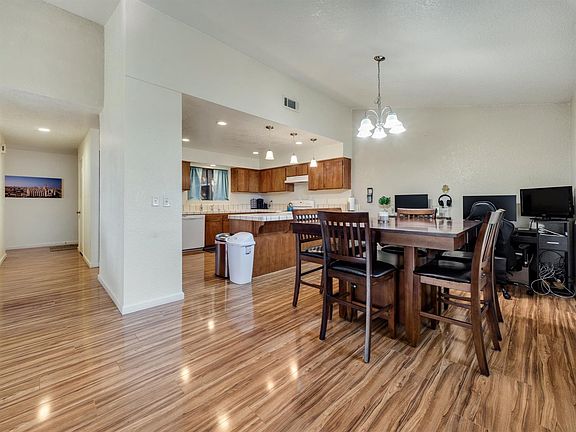 4th image of 8047 Arcade Lake Ln #61