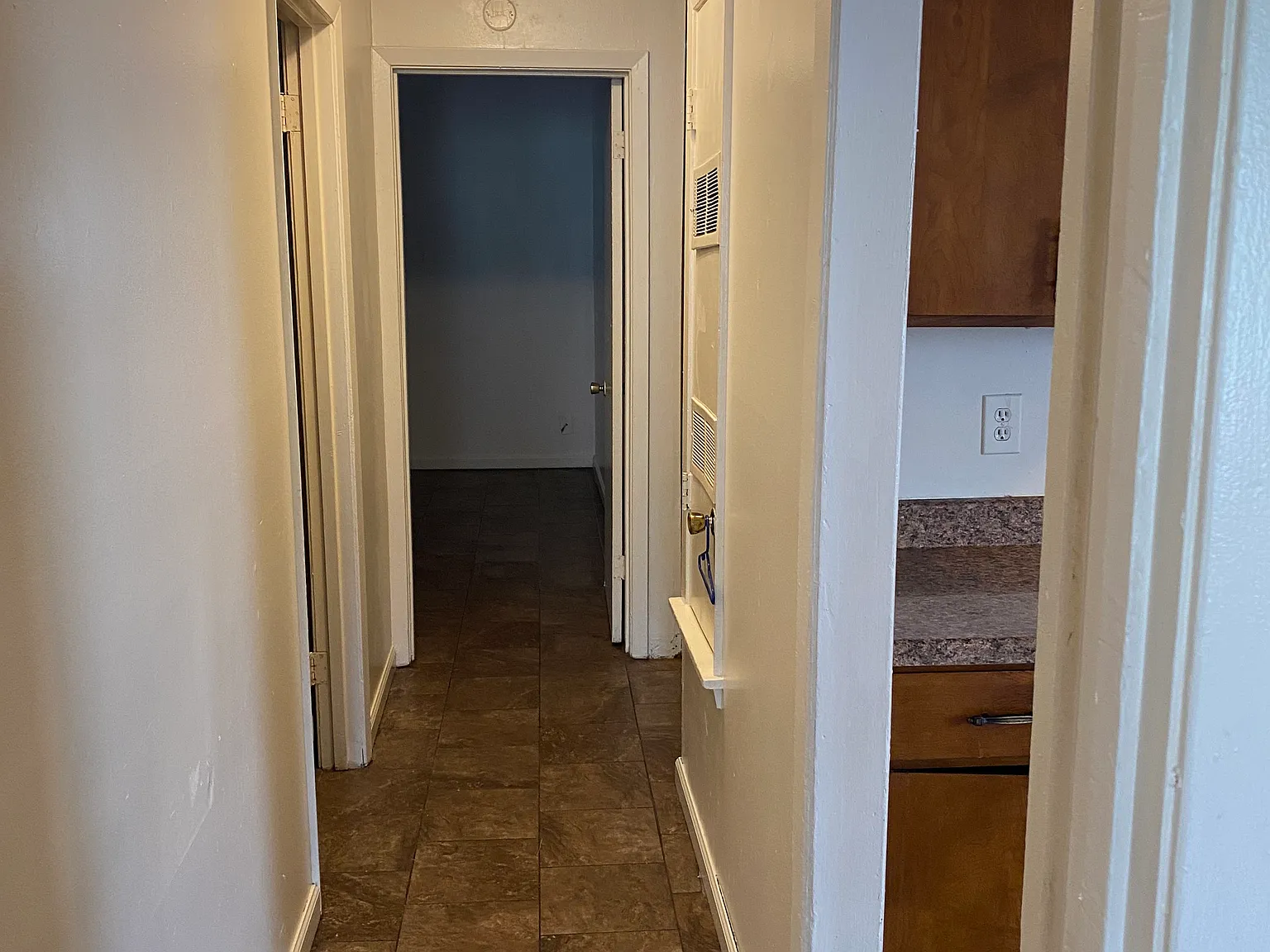 832 S Lilly St — Photo 4