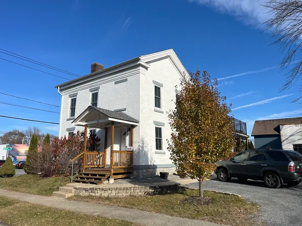 15 Locust St #1, Glens Falls, NY 12801