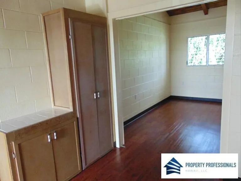 1644 Kilauea Ave — Photo 3