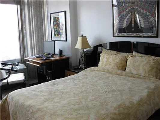 Rented by RELO REDAC INC. | media 5