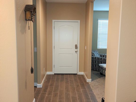 5th image of 29609 W FAIRMOUNT Avenue