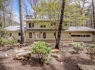 247 N Club Blvd, Lake Toxaway, NC 28747