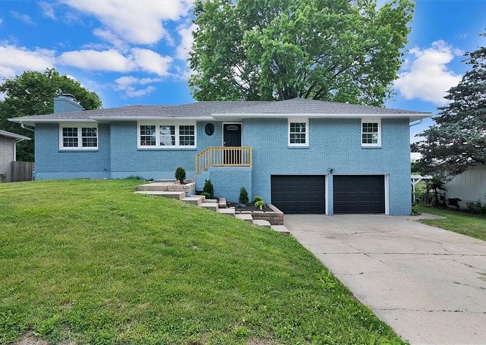 6015 Cleveland Ave, Kansas City, KS 66104 Zillow