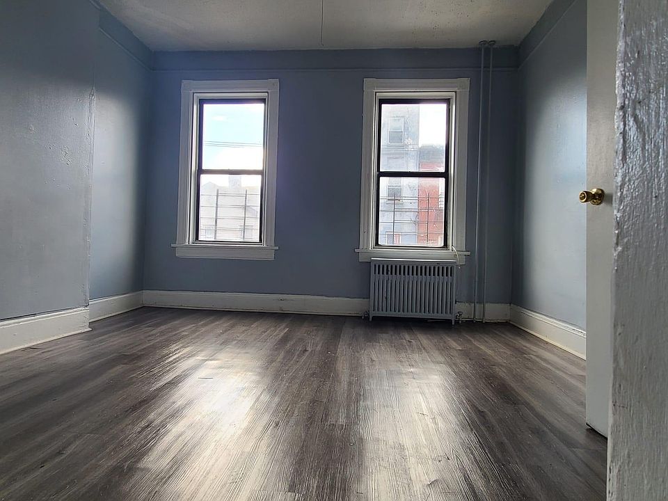 1st image of 142 School St #2S