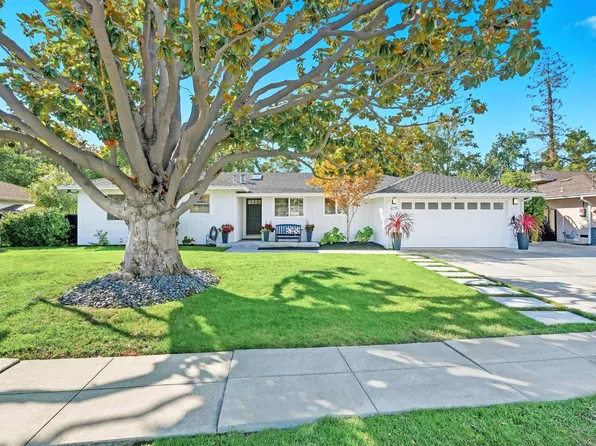 4715 Eggers Dr, Fremont, CA 94536