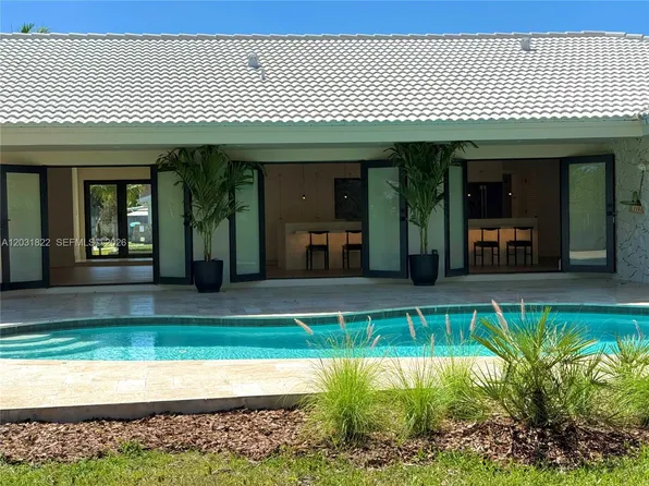 8845 SW 176th Ter, Palmetto Bay, FL 33157