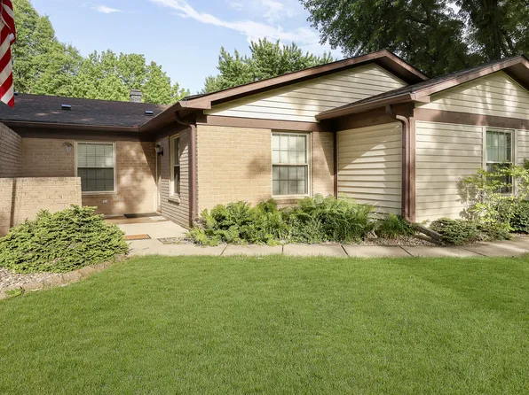 206 Buckingham Dr, Anderson, IN 46013