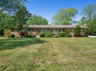 903 Mead Dr, Shelbyville, TN 37160