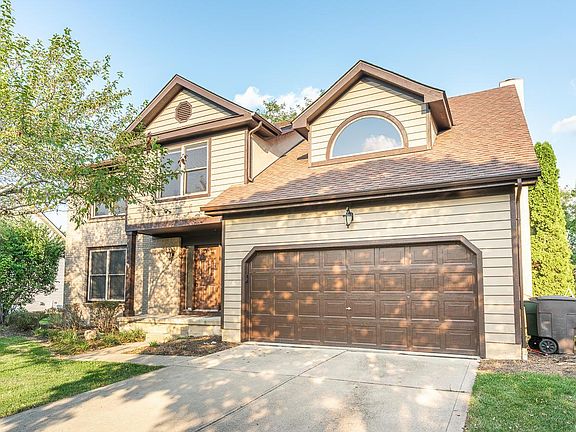 3rd image of 7684 Glanmore Ct