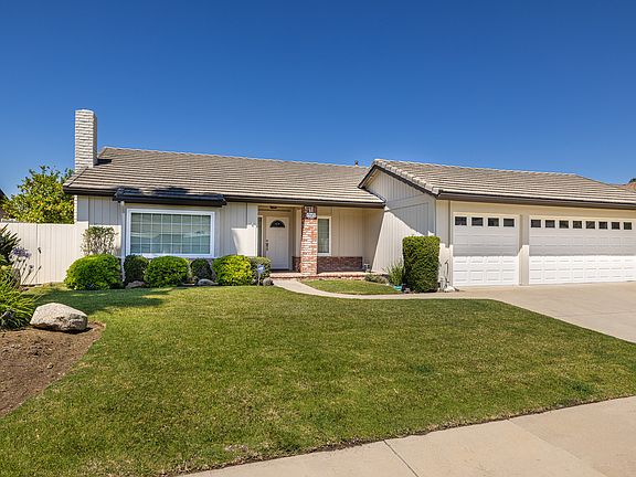 2nd image of 418 Ramble Ridge Dr