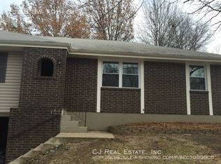 1108 SW 19th St, Blue Springs, MO 64015