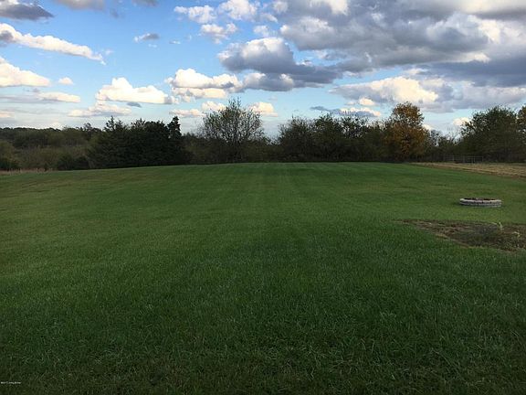 4th image of 287 Cochran Hill Ln