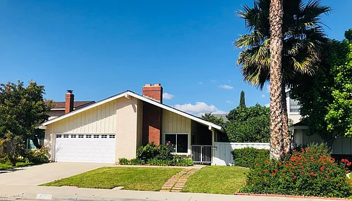 4321 Pioneer St Photo 1