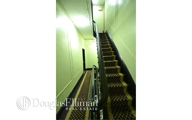 Rented by Douglas Elliman | media 21