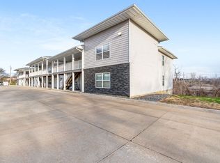 5113 Devils Glen Rd., Bettendorf, IA 52722