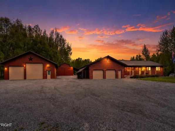 5853 E Edgerton Parks Rd, Palmer, AK 99645