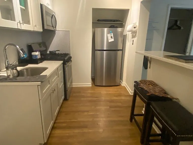 883 Monroe Dr NE — Photo 8
