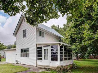 509 E Gilmore St, Angola, IN 46703