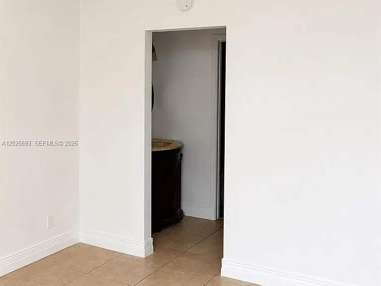 10425 SW 112th Ave #111 — Photo 5