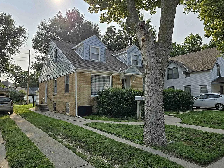 206 Ash St #D — Photo 8