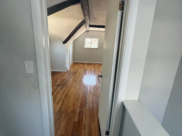 6236 Westminster Dr — Photo 6