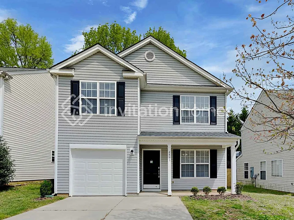 2435 Shad Ct