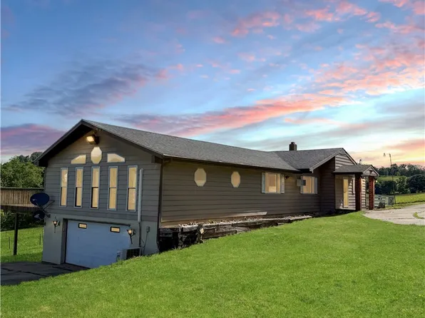 621 Washington Pike, Avella, PA 15312