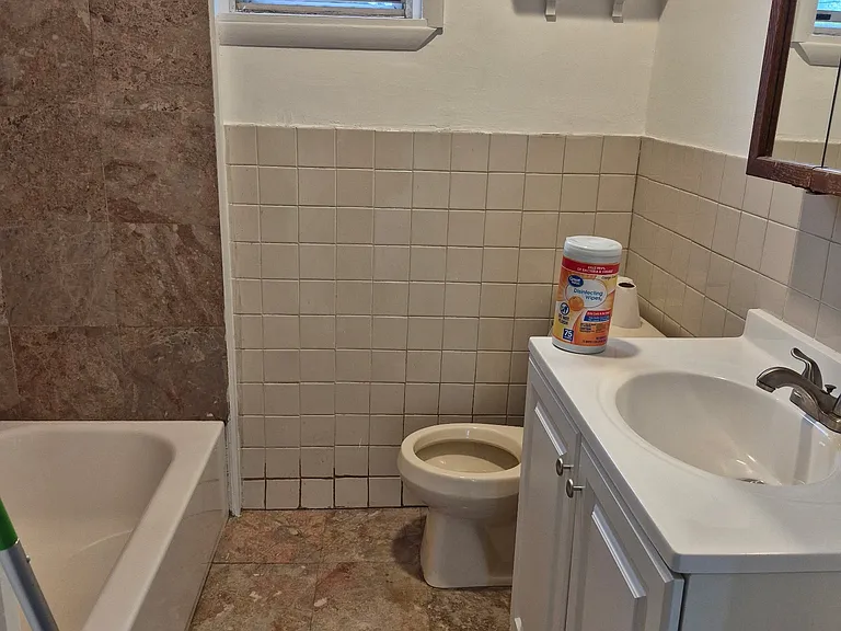 8 E Ridge Rd — Photo 6